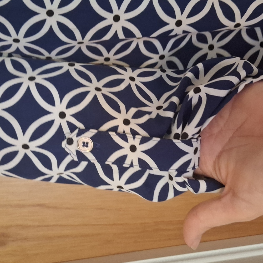 Notations Navy & White Geometric Blouse - Picture 3 of 5